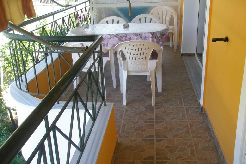 Lina'S Apartment 希马拉 外观 照片